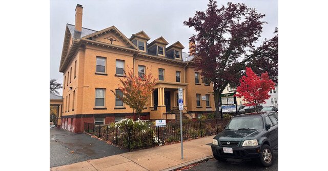 Guardian_Angel_Senior_Services_251030_GAS_Malden_Office.jpg